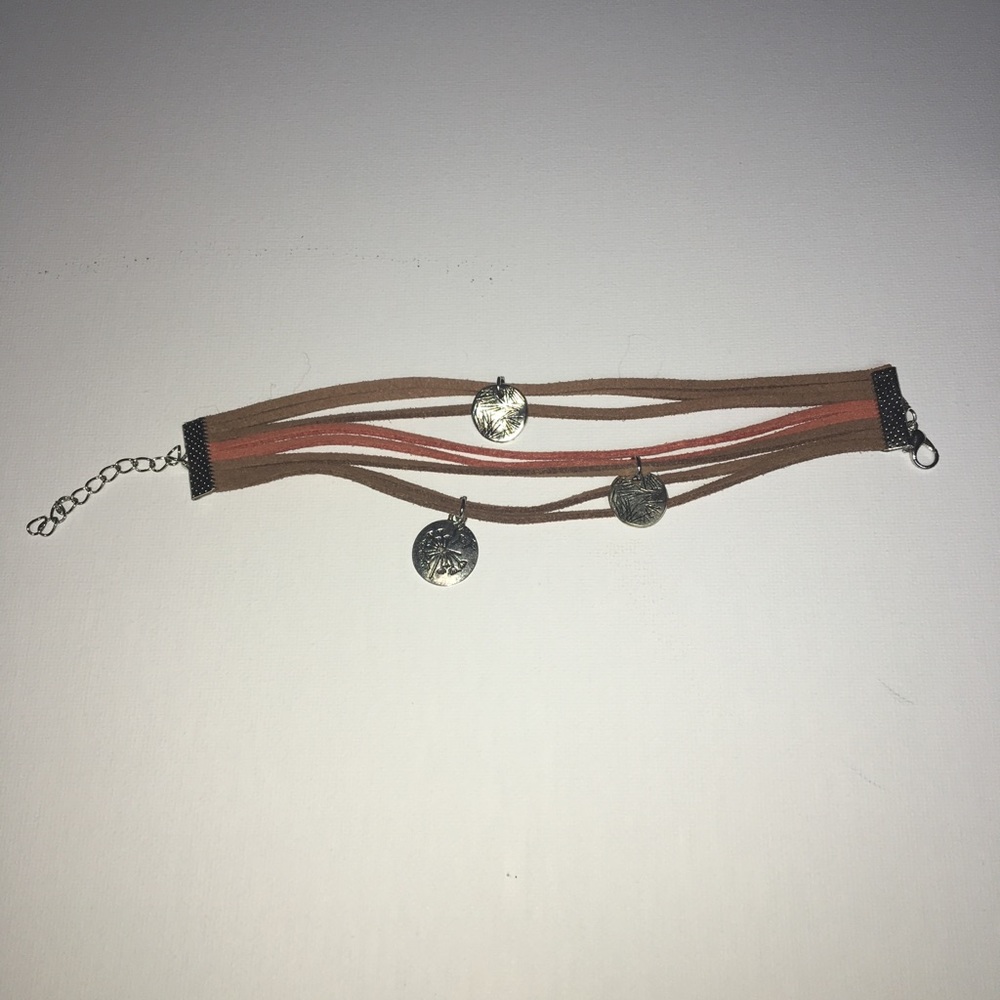Bracelet or anklet